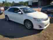 2014 Toyota Camry XLE with VIN 4T1BK1FKXEU540193, listed as a Copart auction lot 82576065 with 132,854 mi miles and Salvage title. Bid and sale history available at DreamBid. Image 4.