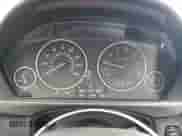 2015 BMW 3 Series 328i xDrive z VIN WBA3B3G5XFNR87595, wystawiony jako Copart lot #83837325 z przebiegiem 117 549 mil mil oraz Szkoda całkowita • Salvage title. Historia ofert i sprzedaży dostępna na DreamBid. Obrazek 9.