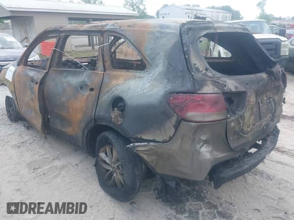 2016 Kia Sorento LX with VIN 5XYPG4A36GG101140, listed as a IAAI auction lot 42074343 with Not provided miles and . Bid and sale history available at DreamBid. Image 3.