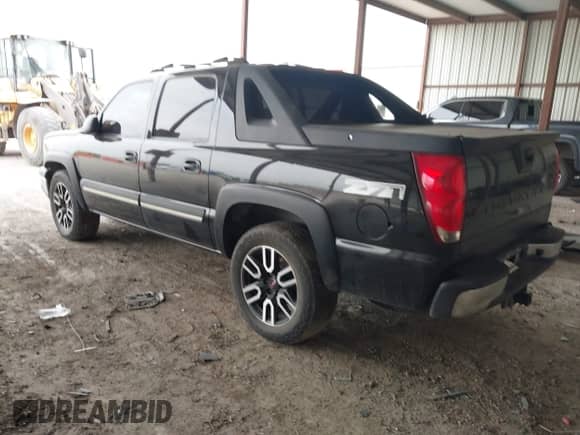 2005 Chevrolet Avalanche LS z VIN 3GNEK12Z35G187827, wystawiony jako IAAI lot #42026936 z przebiegiem 155 266 mil mil oraz . Historia ofert i sprzedaży dostępna na DreamBid. Obrazek 3.