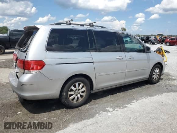 2010 Honda Odyssey EX с VIN 5FNRL3H53AB098167, выставлен на аукционе Copart как лот 69435675 с пробегом 232 541 миль миль и Списание • Salvage title. История ставок и продаж доступна на DreamBid. Изображение 3.