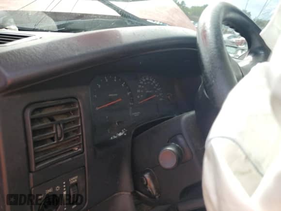 2003 Dodge Dakota z VIN 1D7HL12X23S136834, wystawiony jako Copart lot #85117105 z przebiegiem Nie podano mil oraz Nie do naprawy • Non repairable. Historia ofert i sprzedaży dostępna na DreamBid. Obrazek 9.