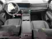 2025 Hyundai Santa Fe SEL z VIN 5NMP24G13SH041725, wystawiony jako Copart lot #58078345 z przebiegiem 821 mil mil oraz Szkoda całkowita • Salvage title. Historia ofert i sprzedaży dostępna na DreamBid. Obrazek 8.
