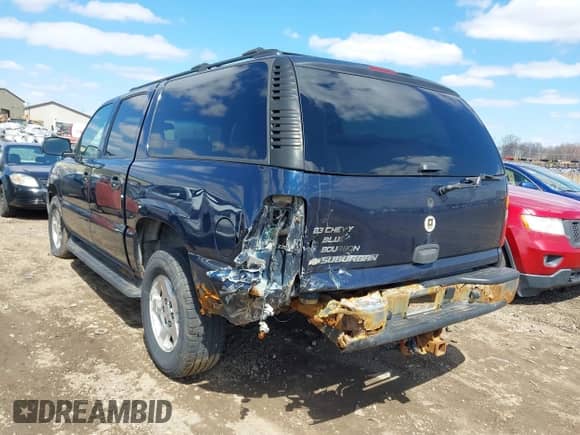2006 Chevrolet Suburban Z71 с VIN 3GNFK16Z26G220672, выставлен на аукционе IAAI как лот 42016952 с пробегом 163 829 миль миль и . История ставок и продаж доступна на DreamBid. Изображение 3.