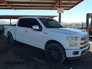 2015 Ford F-150 XLT z VIN 1FTEW1EF9FFB70404, wystawiony jako IAAI lot #43357225 z przebiegiem 109 200 mil mil oraz . Historia ofert i sprzedaży dostępna na DreamBid. Obrazek 1.