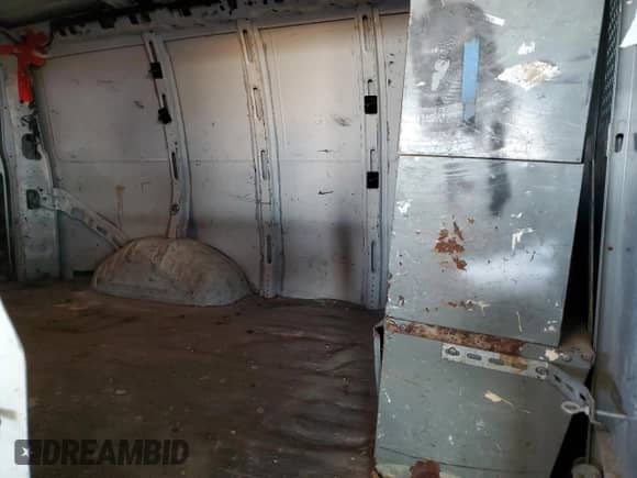 2008 Chevrolet Express Cargo with VIN 1GCFG15X281124438, listed as a Copart auction lot 42268255 with 250,967 mi miles and Clean title. Bid and sale history available at DreamBid. Image 11.