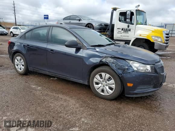 2014 Chevrolet Cruze LS with VIN 1G1PB5SH2E7266197, listed as a Copart auction lot 70366495 with 139,353 mi miles and Salvage title. Bid and sale history available at DreamBid. Image 4.