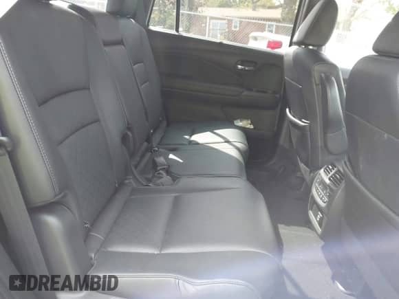 2019 Honda Passport Elite с VIN 5FNYF8H04KB010684, выставлен на аукционе IAAI как лот 43265252 с пробегом 28 971 миль миль и . История ставок и продаж доступна на DreamBid. Изображение 8.