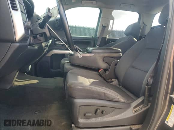 2016 Chevrolet Silverado 1500 LT с VIN 1GCRCREC1GZ139517, выставлен на аукционе Copart как лот 85396415 с пробегом 114 183 миль миль и Списание • Salvage title. История ставок и продаж доступна на DreamBid. Изображение 7.