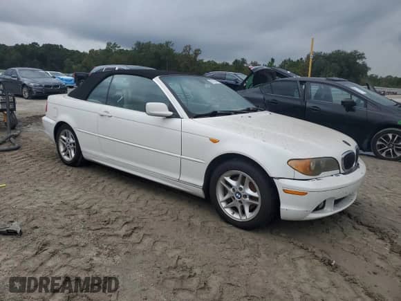 2004 BMW 3 Series 325Ci with VIN WBABW33474PL30185, listed as a Copart auction lot 89518345 with 86,931 mi miles and Salvage title. Bid and sale history available at DreamBid. Image 4.