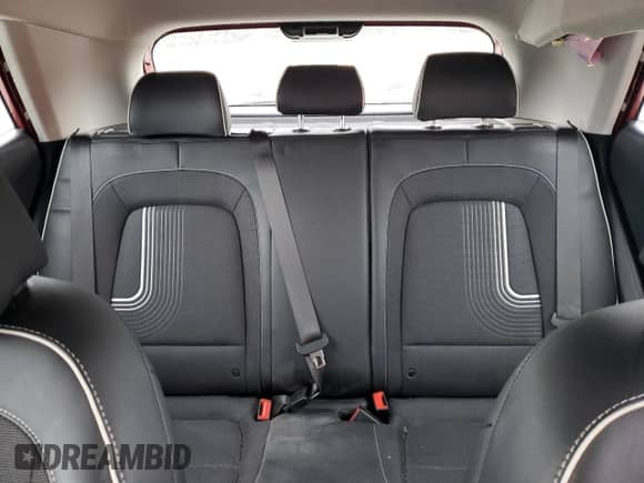 2024 Hyundai Venue Limited z VIN KMHRC8A34RU302429, wystawiony jako Copart lot #81820225 z przebiegiem 17 821 mil mil oraz Szkoda całkowita • Salvage title. Historia ofert i sprzedaży dostępna na DreamBid. Obrazek 10.