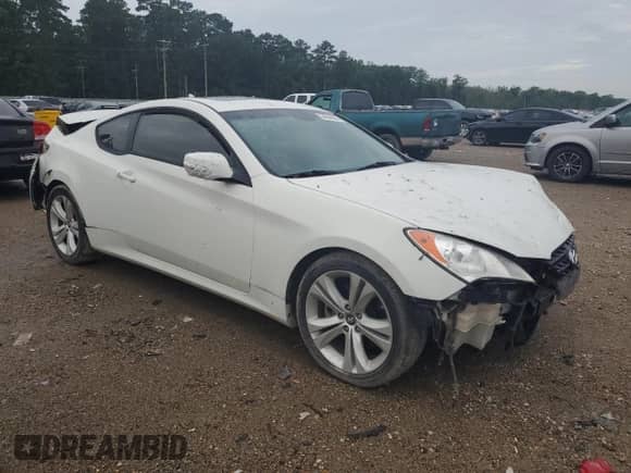 2012 Hyundai Genesis Coupe Grand Touring z VIN KMHHU6KH0CU068532, wystawiony jako Copart lot #64398804 z przebiegiem 110 968 mil mil oraz Szkoda całkowita • Salvage title. Historia ofert i sprzedaży dostępna na DreamBid. Obrazek 4.