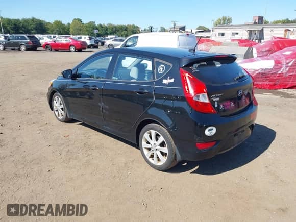 2014 Hyundai Accent SE с VIN KMHCU5AE7EU142687, выставлен на аукционе IAAI как лот 43350672 с пробегом 106 664 миль миль и . История ставок и продаж доступна на DreamBid. Изображение 3.