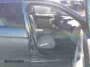 2021 Mitsubishi Outlander ES z VIN JA4ARUAU1MU005297, wystawiony jako IAAI lot #43400284 z przebiegiem 47 525 mil mil oraz . Historia ofert i sprzedaży dostępna na DreamBid. Obrazek 5.