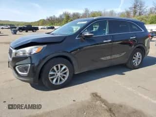 2017 Kia Sorento LX z VIN 5XYPG4A51HG217896, wystawiony jako Copart lot #59592275 z przebiegiem 100 532 mil mil oraz Nie do naprawy • Non repairable. Historia ofert i sprzedaży dostępna na DreamBid. Obrazek 1.