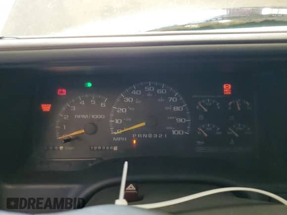 2000 Chevrolet Silverado 3500 with VIN 1GCHK33J2YF423075, listed as a Copart auction lot 64755545 with 128,398 mi miles and Clean title. Bid and sale history available at DreamBid. Image 9.