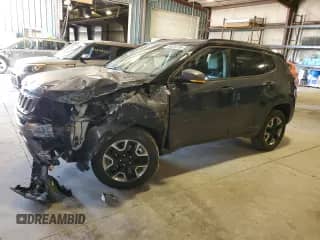 2018 Jeep Compass Trailhawk с VIN 3C4NJDDB7JT367035, выставлен на аукционе Copart как лот 84026795 с пробегом 74 490 миль миль и Списание • Salvage title. История ставок и продаж доступна на DreamBid. Изображение 1.
