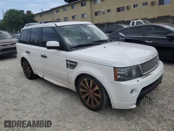 2011 Land Rover Range Rover Sport SC z VIN SALSP2E40BA268760, wystawiony jako Copart lot #72263644 z przebiegiem 118 204 mil mil oraz Szkoda całkowita • Salvage title. Historia ofert i sprzedaży dostępna na DreamBid. Obrazek 4.