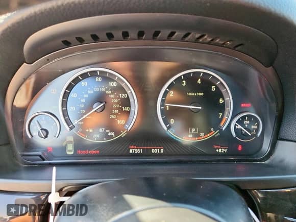 2016 BMW 5 Series 535i с VIN WBA5B1C52GG133712, выставлен на аукционе Copart как лот 84934775 с пробегом 87 561 миль миль и Чистый • Clean title. История ставок и продаж доступна на DreamBid. Изображение 9.