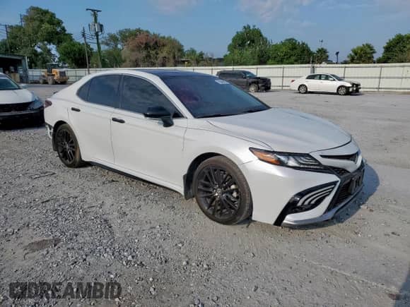 2021 Toyota Camry XSE with VIN 4T1K61AK3MU600891, listed as a Copart auction lot 70040405 with 66,035 mi miles and Salvage title. Bid and sale history available at DreamBid. Image 4.