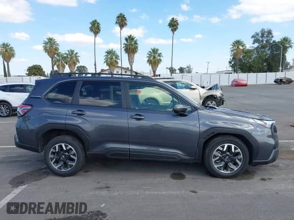 2025 Subaru Forester Premium with VIN JF2SLDDC1SH415605, listed as a IAAI auction lot 43418724 with 21,218 mi miles and . Bid and sale history available at DreamBid. Image 13.