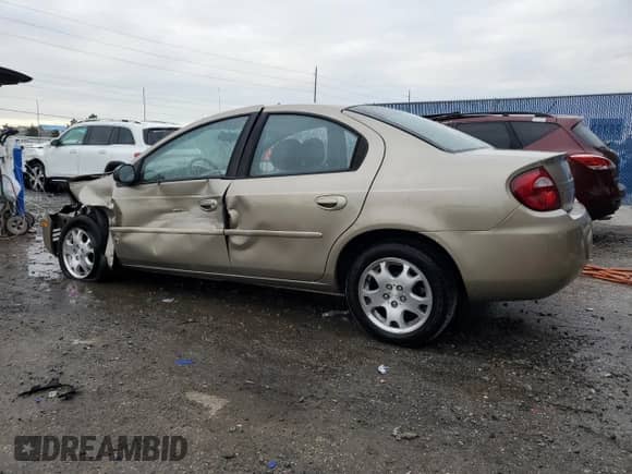 2003 Dodge Neon SXT z VIN 1B3ES56C63D101380, wystawiony jako Copart lot #84546684 z przebiegiem 32 643 mil mil oraz Szkoda całkowita • Salvage title. Historia ofert i sprzedaży dostępna na DreamBid. Obrazek 2.