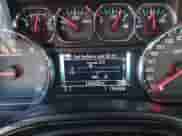 2014 Chevrolet Silverado 1500 LT z VIN 3GCUKREC7EG327758, wystawiony jako IAAI lot #43253807 z przebiegiem 103 699 mil mil oraz . Historia ofert i sprzedaży dostępna na DreamBid. Obrazek 16.