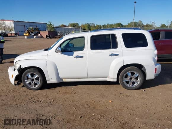 2009 Chevrolet HHR 1LT с VIN 3GNCA23V69S588528, выставлен на аукционе IAAI как лот 43412190 с пробегом 163 309 миль миль и . История ставок и продаж доступна на DreamBid. Изображение 14.