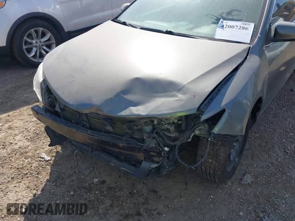 2014 Toyota Camry LE with VIN 4T1BD1FK5EU101977, listed as a IAAI auction lot 42007286 with 181,027 mi miles and . Bid and sale history available at DreamBid. Image 6.