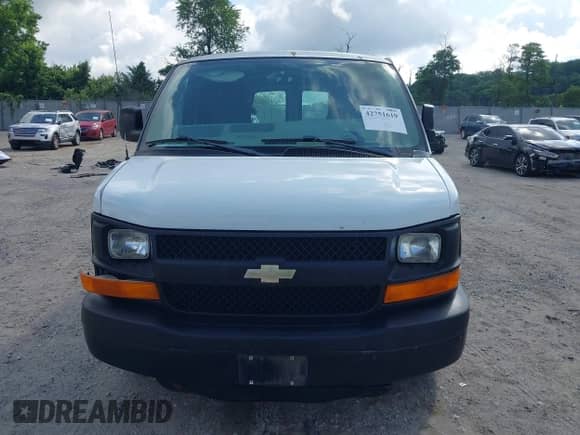 2007 Chevrolet Express Cargo с VIN 1GCGG25V971247547, выставлен на аукционе IAAI как лот 42751619 с пробегом 212 361 миль миль и . История ставок и продаж доступна на DreamBid. Изображение 12.