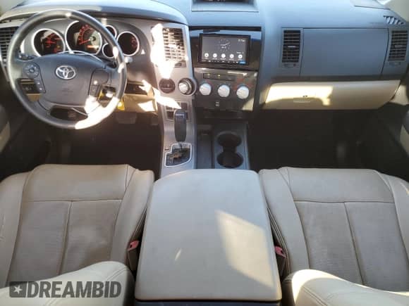 2012 Toyota Tundra z VIN 5TFRM5F13CX040352, wystawiony jako Copart lot #82679795 z przebiegiem 131 423 mil mil oraz Szkoda całkowita • Salvage title. Historia ofert i sprzedaży dostępna na DreamBid. Obrazek 8.