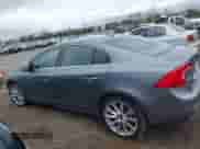 2017 Volvo S60 Inscription с VIN LYV402HK5HB154043, выставлен на аукционе IAAI как лот 41763769 с пробегом 136 736 миль миль и . История ставок и продаж доступна на DreamBid. Изображение 14.