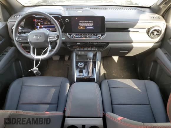2024 Chevrolet Colorado 4WD Z71 с VIN 1GCPTDEK9R1115663, выставлен на аукционе Copart как лот 71032765 с пробегом 8 339 миль миль и Списание • Salvage title. История ставок и продаж доступна на DreamBid. Изображение 8.