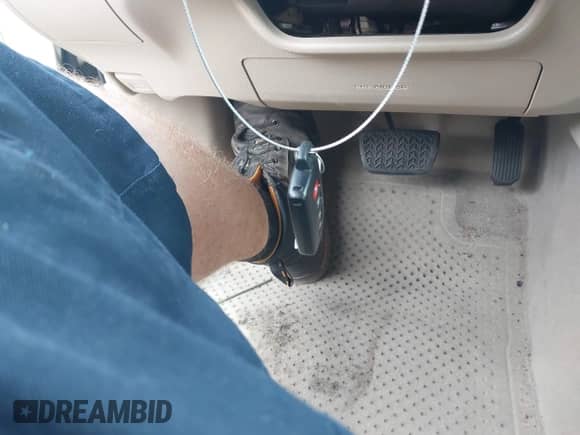 2013 Toyota Camry LE z VIN 4T1BD1FK2DU090421, wystawiony jako IAAI lot #42187235 z przebiegiem 145 899 mil mil oraz . Historia ofert i sprzedaży dostępna na DreamBid. Obrazek 11.