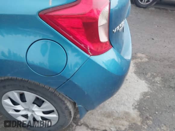 2014 Nissan Note SV z VIN 3N1CE2CPXEL384501, wystawiony jako IAAI lot #43303315 z przebiegiem 116 599 mil mil oraz . Historia ofert i sprzedaży dostępna na DreamBid. Obrazek 6.