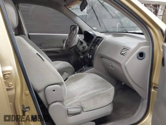 2005 Hyundai Tucson GLS с VIN KM8JN12DX5U135557, выставлен на аукционе IAAI как лот 43002526 с пробегом 197 122 миль миль и . История ставок и продаж доступна на DreamBid. Изображение 5.