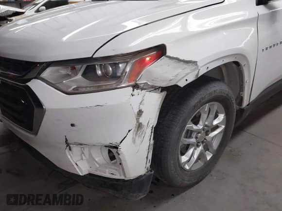 2019 Chevrolet Traverse LS with VIN 1GNERFKW7KJ306990, listed as a IAAI auction lot 43011631 with 224,542 mi miles and . Bid and sale history available at DreamBid. Image 18.