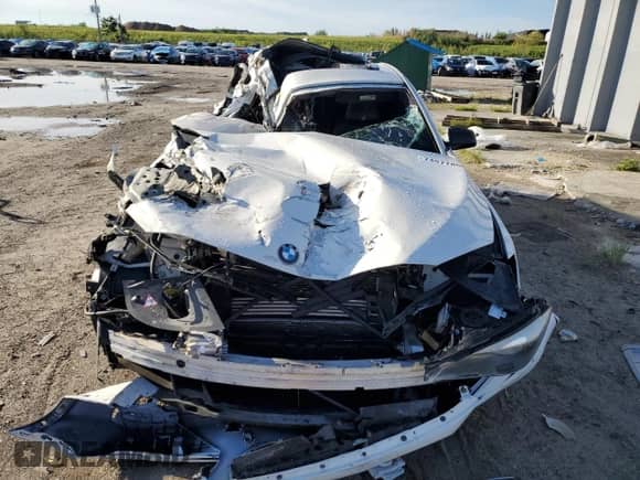 2010 BMW 7 Series 750Li с VIN WBAKB8C51ACY63878, выставлен на аукционе Copart как лот 62537135 с пробегом Не указан миль и На запчасти • Non repairable. История ставок и продаж доступна на DreamBid. Изображение 5.