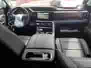 2023 GMC Sierra 1500 Denali z VIN 1GTUUGED8PZ178030, wystawiony jako Copart lot #68644805 z przebiegiem 24 196 mil mil oraz Nie do naprawy • Non repairable. Historia ofert i sprzedaży dostępna na DreamBid. Obrazek 8.
