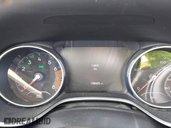 2018 Jeep Compass Limited with VIN 3C4NJCCB8JT212182, listed as a IAAI auction lot 42470763 with 109,425 mi miles and . Bid and sale history available at DreamBid. Image 7.