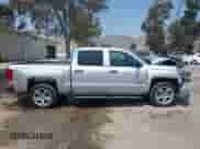 2018 Chevrolet Silverado 1500 Custom с VIN 3GCPCPEH7JG451467, выставлен на аукционе IAAI как лот 42174163 с пробегом 83 694 миль миль и . История ставок и продаж доступна на DreamBid. Изображение 13.