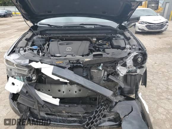 2025 Mazda CX-5 S Preferred with VIN JM3KFBCL6S0593804, listed as a Copart auction lot 65023055 with 4,037 mi miles and Salvage title. Bid and sale history available at DreamBid. Image 11.