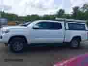 2019 Toyota Tacoma SR5 with VIN 5TFDZ5BN5KX044728, listed as a IAAI auction lot 43150392 with 147,827 mi miles and . Bid and sale history available at DreamBid. Image 15.