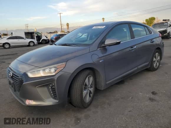 2018 Hyundai Ioniq Limited с VIN KMHC75LDXJU075248, выставлен на аукционе Copart как лот 89327145 с пробегом 62 321 миль миль и Списание • Salvage title. История ставок и продаж доступна на DreamBid. Изображение 1.
