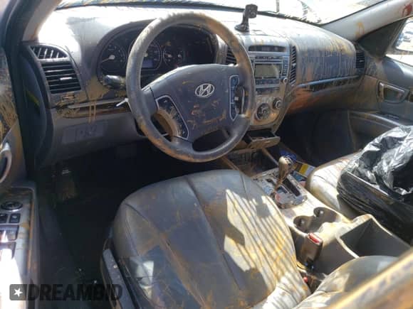 2011 Hyundai Santa Fe GLS с VIN 5XYZG3AB1BG011008, выставлен на аукционе Copart как лот 81389785 с пробегом 235 285 миль миль и Чистый • Clean title. История ставок и продаж доступна на DreamBid. Изображение 8.