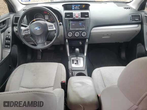 2015 Subaru Forester 2.5i z VIN JF2SJABC6FH819447, wystawiony jako Copart lot #82702675 z przebiegiem 109 957 mil mil oraz Szkoda całkowita • Salvage title. Historia ofert i sprzedaży dostępna na DreamBid. Obrazek 8.