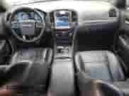 2013 Chrysler 300 S с VIN 2C3CCABG2DH519402, выставлен на аукционе Copart как лот 86094085 с пробегом 149 063 миль миль и Чистый • Clean title. История ставок и продаж доступна на DreamBid. Изображение 8.