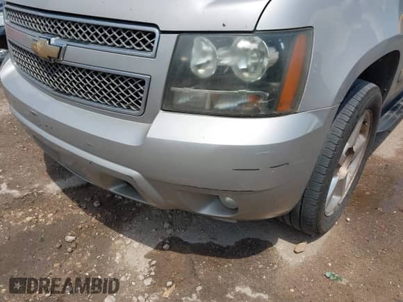 2007 Chevrolet Suburban LTZ z VIN 3GNFC16J77G318878, wystawiony jako IAAI lot #43017811 z przebiegiem 293 693 mil mil oraz . Historia ofert i sprzedaży dostępna na DreamBid. Obrazek 6.