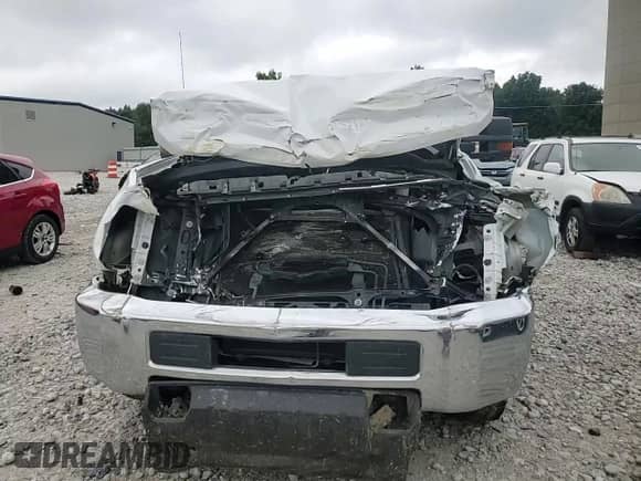 2018 Chevrolet Silverado 2500HD Work Truck z VIN 1GC1KUEG8JF176160, wystawiony jako Copart lot #69450375 z przebiegiem Nie podano mil oraz Szkoda całkowita • Salvage title. Historia ofert i sprzedaży dostępna na DreamBid. Obrazek 13.
