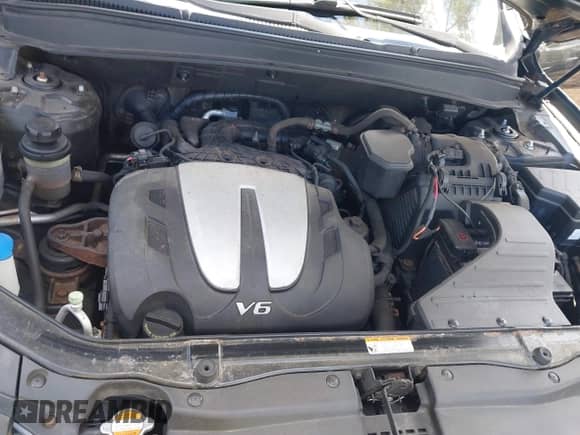 2011 Hyundai Santa Fe Limited with VIN 5XYZKDAG5BG052791, listed as a IAAI auction lot 42661027 with 102,465 mi miles and . Bid and sale history available at DreamBid. Image 10.